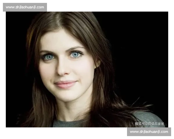 电竞女神闪耀，欧美联赛颜值与实力并存！